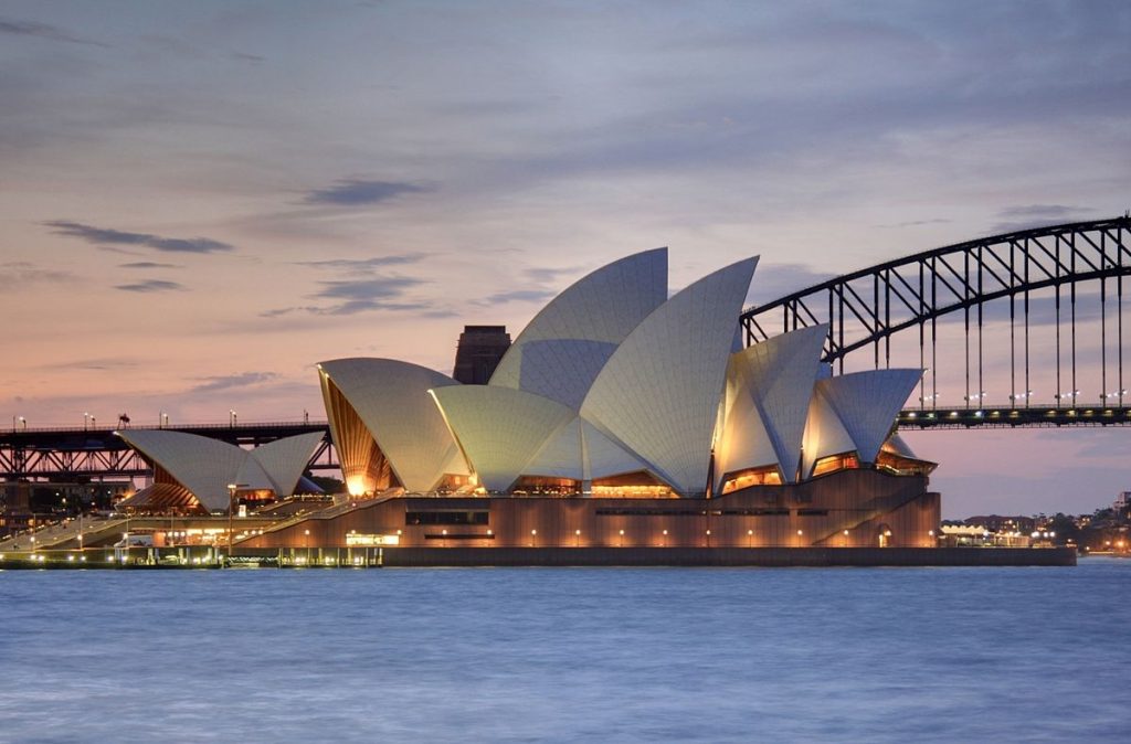 "Sydney Opera House, botanic gardens 1" by Adam.J.W.C. - Wikipedia